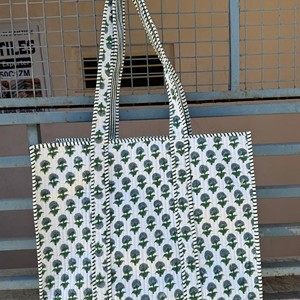 Bolso de Mano Floral Personalizado de Alta Calidad, Gran Capacidad, Estilo Vintage para Mujer, con Asa para Viaje - Product Image 4