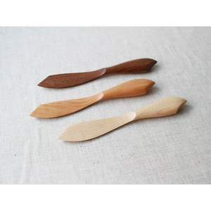 Cuillère en bois de mangue de qualité supérieure et élégante pour un cadeau - Product Image 1