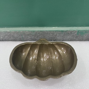 Bandeja Decorativa de Aluminio con Revestimiento Dorado, Diseño Moderno para Decoración del Hogar y Bodas - Product Image 5