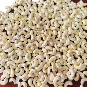 Service 24 heures Noix de cajou W180 W240 W320 Noix de cajou séchées Normes européennes Kaju Badam SANTIGO - Product Image 1