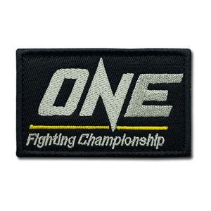 แพทช์ปักลายแชมป์ MMA คุณภาพสูง ผลิตตามสั่ง เป็นมิตรกับสิ่งแวดล้อม ทำจากผ้าทอเคลือบเรซิ่น ติดได้ทั้งแบบเย็บและรีด ใช้เป็นของขวัญได้ - Product Image 1