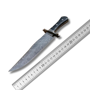 Couteau Bowie artisanal en acier Damas avec manche en bois noir, lame fixe, étui en cuir, couteaux de chasse par A&M EnterPrises - Product Image 1