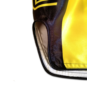 Shorts de Muay Thai respirants et extensibles, couleur jaune et noir, tissu tricoté à séchage rapide, shorts de boxe Muay Thai personnalisés pour adultes unisexes - Product Image 5