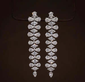 Boucles d'oreilles de luxe en argent 925 avec diamants de laboratoire, taille brillant, couleur VVS1 E, bijoux fins - Product Image 1