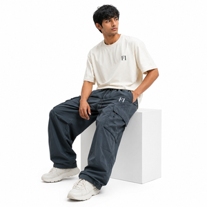 Pantalones Cargo de Nylon Personalizados al por Mayor para Hombre, Cintura Elástica, Pierna Ancha, Múltiples Bolsillos, Cordón Ajustable, Ligeros, Estilo Casual Urbano - Product Image 4