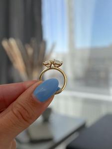 Anillo Toi Moi con Diamante de Corte Pera de 1.51CT y Diamante de Corte Princesa de 1.01CT, Cultivado en Laboratorio IGI, Oro Sólido de 14K, Anillo de Compromiso para Mujer, Regalo Sorpresa para Enamorados - Product Image 2