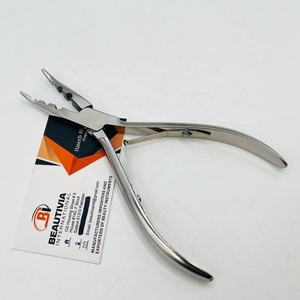 Pince courbée à 3 trous en acier inoxydable pour extensions de cheveux Remy, clip-in, trame simple, outils d'extension de cheveux avec logo gravé sur mesure - Product Image 1