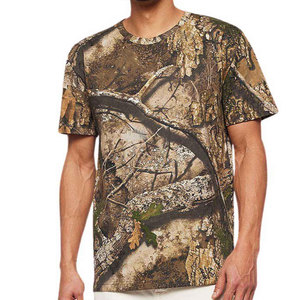 เสื้อยืดคอกลมแขนสั้นลายพรางสำหรับผู้ชาย ทรงปกติ สวมใส่สบาย พิมพ์ลาย ระบายอากาศได้ดี ผลิตจากโพลีเอสเตอร์ 100% ทอ - Product Image 1