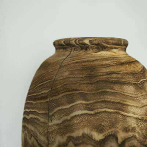 Jarrón de Madera Maciza Ligero, Grande, para Piso, Clásico, Simple, para Flores Secas, Decoración para Sala de Estar o Cafetería, por MULTI CRAFT - Product Image 5