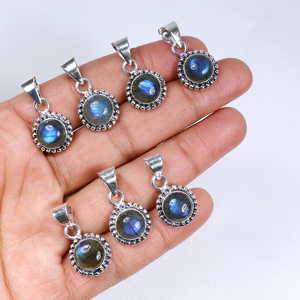 Pendentif rond en labradorite bleue chatoyante fait main, en argent sterling 925 plaqué, bord perlé, bijoux en pierres précieuses naturelles pour la vente en gros - Product Image 5