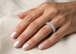 Anillo de Eternidad con Diamantes de Corte Ovalado, Oro Sólido de 10K, Anillo de Boda de Eternidad Completa, Diamante Moissanita, Fabricante de Joyería Personalizada - Product Image 4