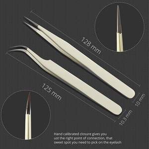 Pince à épiler UBI en acier inoxydable à pointe incurvée, fine et lisse, pour extensions de cils, outil durable à finition rayée pour salon et usage domestique - Product Image 5