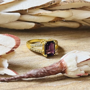 2026 Modern Style Amethyst Brass <b>Ring</b> Spilt Shank Zircon <b>Statement</b> <b>Ring</b> Vintage Style Classic Engagement Wholesale Women's <b>Ring</b> - Product Image 3