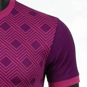 T-shirt de sport en toile 100% coton imprimé avec logo personnalisé, pour hommes, coupe classique, manches courtes, séchage rapide - Product Image 5