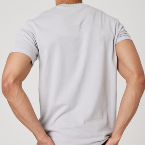 Camisetas Gráficas a Rayas de Colores de Moda para Hombre al por Mayor, Camisetas de Venta Caliente con Personalización a Bajo Costo - Product Image 6