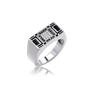 Bague signet en argent sterling 925 avec accent noir et diamant de laboratoire – Bijou audacieux et tendance pour revendeurs en gros - Product Image 1