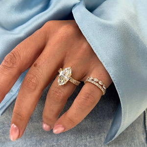 Anillo de Compromiso y Boda con Diamante Cultivado en Laboratorio, Corte Marquesa, 4.20 Quilates, Oro Amarillo de 14k, Joyería para Regalo - Product Image 4