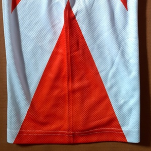 กางเกงขาสั้นเล่นบอร์ดสำหรับเด็กผู้ชายสไตล์วินเทจพิมพ์ลายดิจิทัลเอวยางยืดสำหรับฤดูร้อนตามสั่ง - Product Image 6