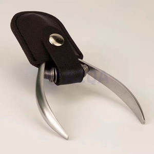 Alicates Profesionales de Acero Inoxidable con Cuchilla Curva para Uñas y Cutículas, Apertura de Mandíbula Ancha, Diseño Personalizado para Uso en Dedos de Bebés - Product Image 2