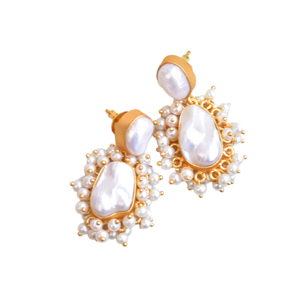 Boucles d'oreilles en laiton avec pierres précieuses, vente en gros, perles, pierres organiques, finition en laiton satiné, motif unique de créateur, parfait pour la vente en gros - Product Image 1