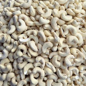 Short Leadtime Cashew Kaju <b>Nuts</b> Cashew <b>Nuts</b> Kaju Badam SANTIGO - Product Image 1