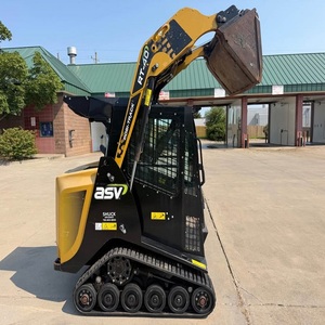 ASV Track POSI RT40 pour le soutien des travaux d'excavation, la préparation du terrain et le déplacement efficace des matériaux sur les chantiers de construction - Product Image 2
