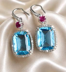 Boucles d'oreilles pendantes TASBIYA GEMS en argent sterling 925 plaqué rhodium avec topaze bleue naturelle, rubis et diamant naturel taille unique - Design tendance - Product Image 1