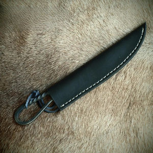 Couteau de cuisine Burraq artisanal en acier carbone forgé à la main, style médiéval antique - Options OEM et DIY, cadeau pour chef - Product Image 5