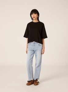 T-shirt court noir minimaliste pour femme, manches courtes, col rond, décontracté, en coton, coupe ample, streetwear, haut d'été quotidien - Product Image 2