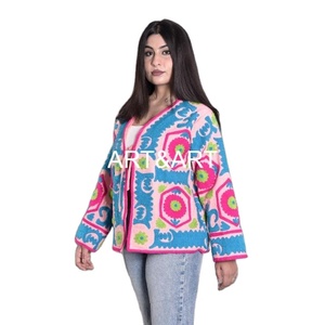 Suzani ผ้านวมผ้าฝ้ายปักลายทำด้วยมือเสื้อแจ็กเก็ตสั้นดีไซน์อินเดีย - Product Image 2