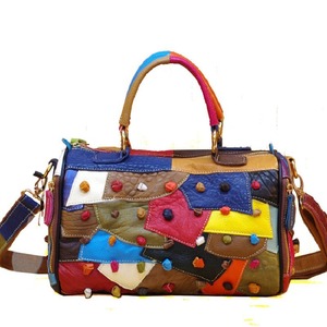 Sac à main Ando en cuir de vache véritable pour femme, sac à bandoulière avec poignée supérieure et fermeture éclair, patchwork - Product Image 3