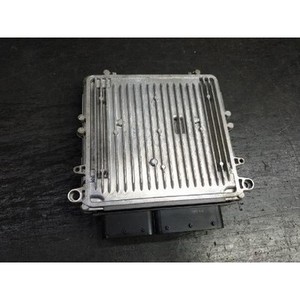 300 ECU y Módulos de Computación Usados 05149122 - Product Image 4