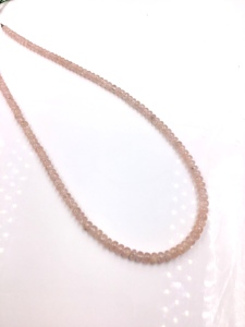 Collar de cuentas lisas de morganita natural para la elaboración de joyería fina - Product Image 4