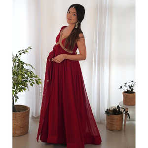 Vestido de Noche SSR Designer con Dupatta Pesada, Traje de Fiesta con Falda Roja Talla M - Product Image 1