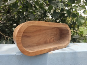 Bol ovale en bois fait main, bois naturel, décoration d'intérieur, récipient rustique - Product Image 2