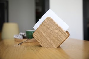 Porte-serviettes élégant en bois avec finition lisse, idéal pour les tables à manger, pour garder les serviettes bien rangées et ajouter un charme décoratif naturel. - Product Image 6
