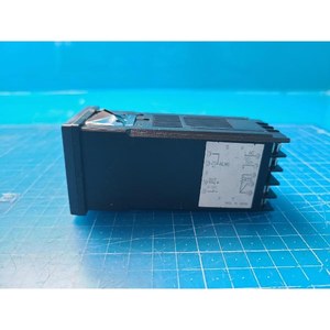 RKC C100FD07-V*CN เครื่องควบคุมอุณหภูมิแบบดิจิตอล ใช้เป็นอะไหล่อุปกรณ์เซมิคอนดักเตอร์รุ่นเก่า - Product Image 2