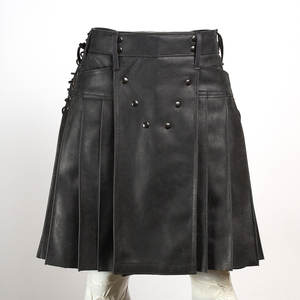 Kilt utilitaire gothique en cuir noir - Product Image 1