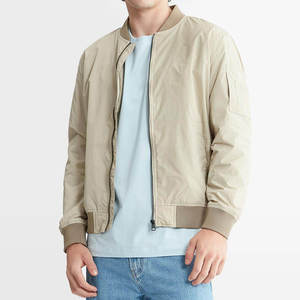 Blouson bomber à fermeture éclair intégrale, tissu épais, coutures renforcées, blousons les plus vendus, design multi-poches, blousons bomber décontractés pour tous les jours - Product Image 2