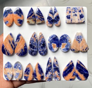 Vente en gros de paires de cabochons en sodalite orange naturelle, pierres précieuses opalescentes de haute qualité pour la décoration d'ongles MAHNAJ GEMS - Product Image 2