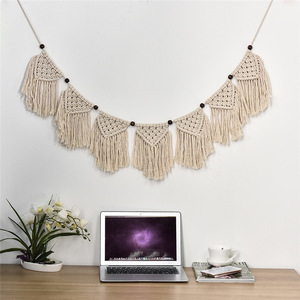 Guirlande murale en macramé bohème, tissée à la main, avec pompons, en corde de coton, décoration pour salon, chambre à coucher - Product Image 6
