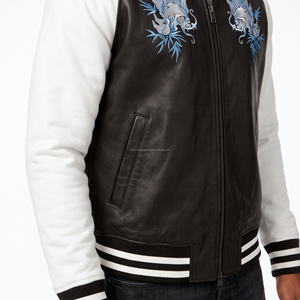 Chaqueta Varsity de Cuero Vacuno y Lana con Cremallera Frontal y Bordado de Dragón Personalizado para Invierno, Venta al por Mayor B2B, Ropa de Calle Premium, OEM - Product Image 3