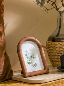 Cadre photo en bois, pièce en bois artisanale ajoutant du charme, de la sophistication et une beauté naturelle aux espaces - Product Image 2