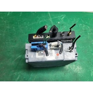 ECU และโมดูลคอมพิวเตอร์มือสองสำหรับรถยนต์ซีรีส์ 3 รุ่น 6933867 - Product Image 3