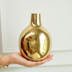 Vase en métal doré élégant, porte-fleurs décoratif de luxe, centre de table moderne pour la maison, le salon, la chambre à coucher, le bureau - Product Image 3