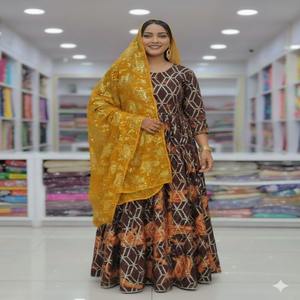 Conjunto de Vestido de Novia Somali Fransawi Dirac de 3 Piezas, Alta Demanda, Jacquard Dorado Premium, Sarga Lisa, 100% Seda Chifón Ligero - Product Image 1