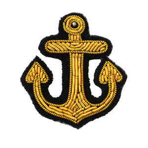 Insignias bordadas en hilo de oro 3D, hechas a mano, personalizadas, con diseño de logotipo y colores a medida, con alfiler de seguridad y tela de lona. - Product Image 3