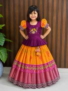Conjunto de Lehenga para niñas con estampado de bloques, dupatta bordada, blusa de lunares, atuendo tradicional indio, ropa para festivales, ropa infantil. - Product Image 4
