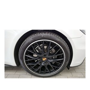 Porsche Panamera 3.0 AWD 2020 con Cámara Trasera, Asientos de Cuero, Volante a la Izquierda - 50,241 km - Product Image 5