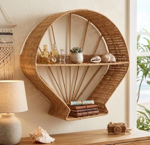 Étagère murale en rotin naturel artisanal en forme de ballon avec compartiments ouverts pour chambre d'enfant, crèche et salle de jeux - Product Image 6